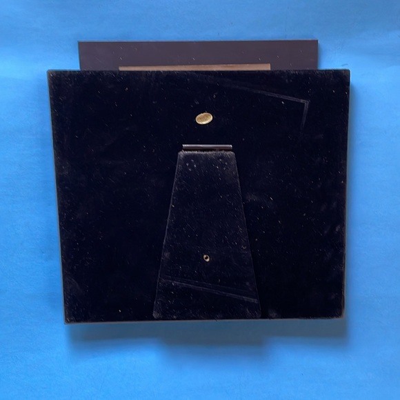 Bevelled Mirror Photo Picture Frame for 5 x 7 Picture by Framestyles USA - Picture 5 of 7